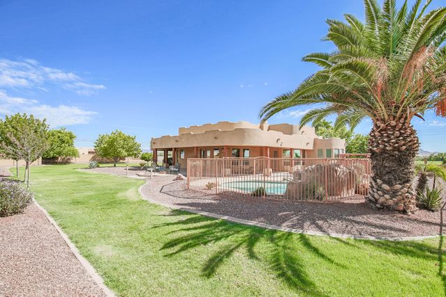 21908 W BELOAT Road, Buckeye, AZ 85326