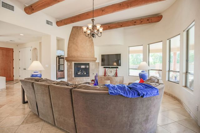 21908 W BELOAT Road, Buckeye, AZ 85326