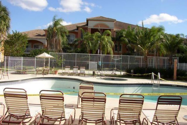 6992 SW 39th Street I203, Davie, FL 33314