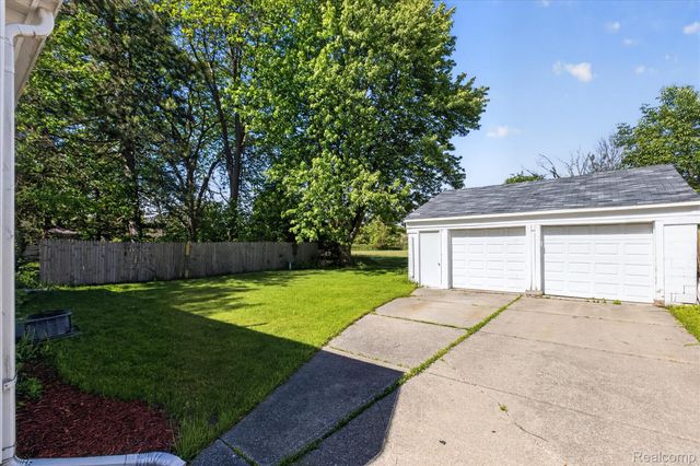 3005 Hanchett Street, Carrollton Township, MI 48604