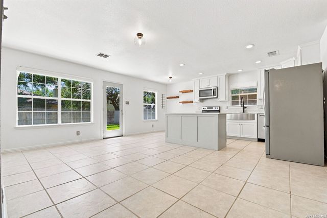 15414 Cactus Rock, San Antonio, TX 78232