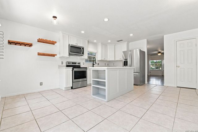 15414 Cactus Rock, San Antonio, TX 78232