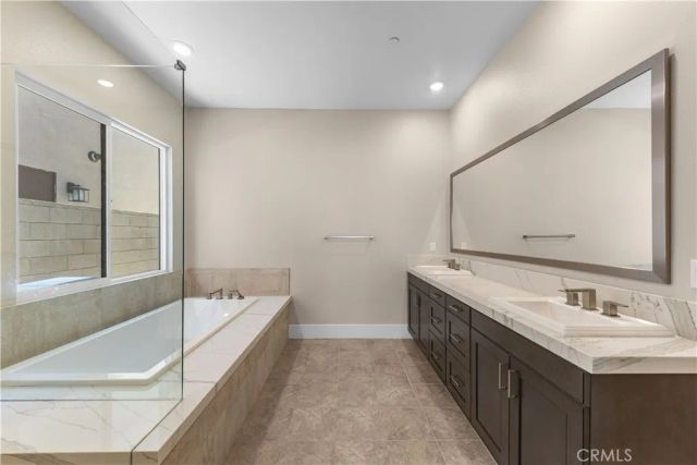 57 Ray, Irvine, CA 92618