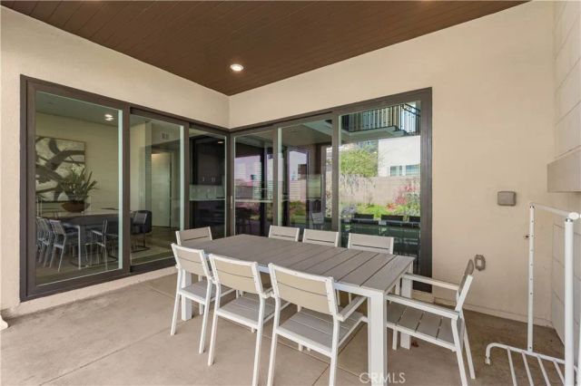 57 Ray, Irvine, CA 92618