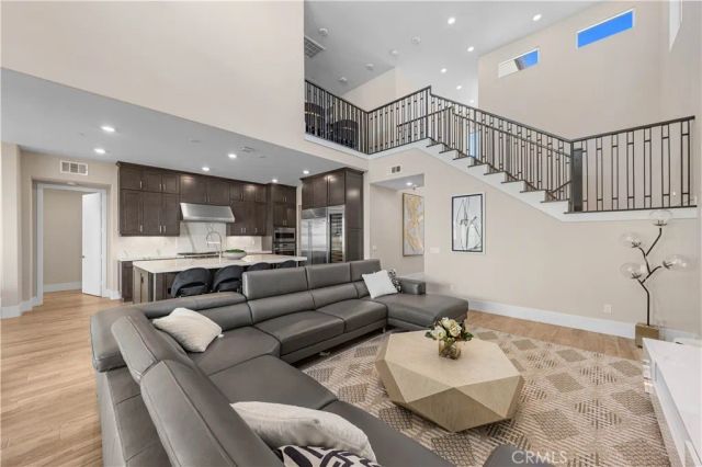 57 Ray, Irvine, CA 92618