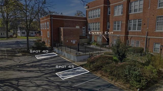 1031 State Street NW 106, Atlanta, GA 30318