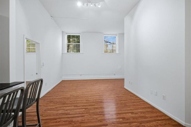 1031 State Street NW 106, Atlanta, GA 30318