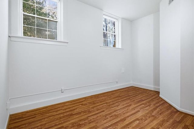 1031 State Street NW 106, Atlanta, GA 30318