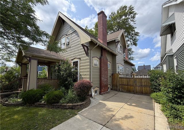 25 Palmer Avenue, Tonawanda, NY 14217