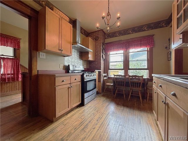 25 Palmer Avenue, Tonawanda, NY 14217