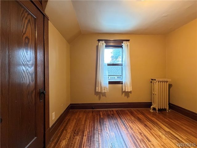 25 Palmer Avenue, Tonawanda, NY 14217