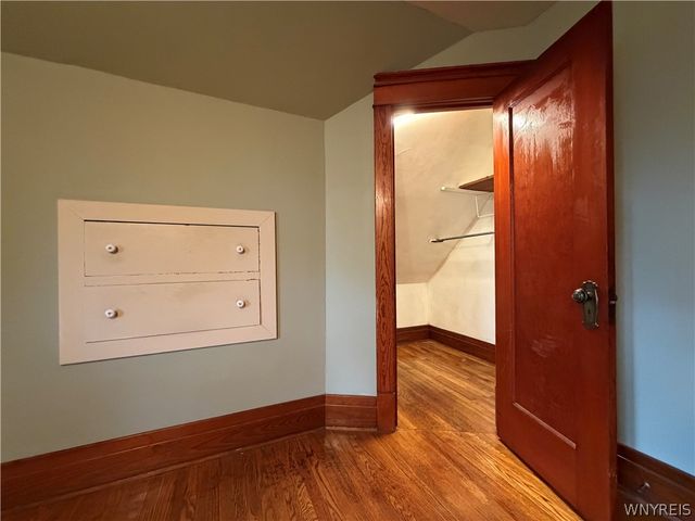 25 Palmer Avenue, Tonawanda, NY 14217