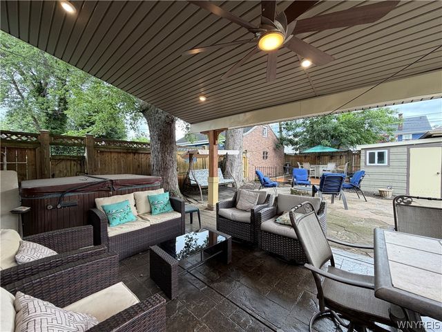 25 Palmer Avenue, Tonawanda, NY 14217