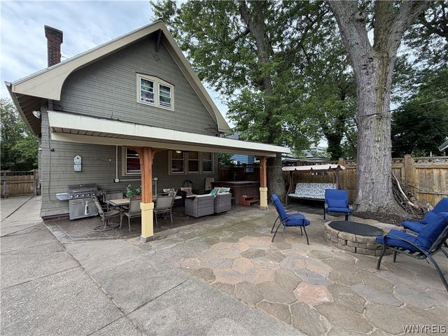 25 Palmer Avenue, Tonawanda, NY 14217