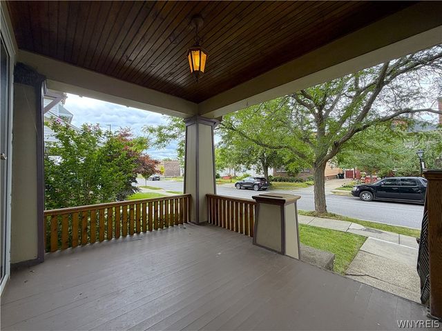 25 Palmer Avenue, Tonawanda, NY 14217