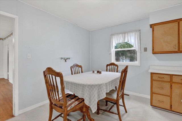 1504 W 7th Avenue, Brodhead, WI 53520