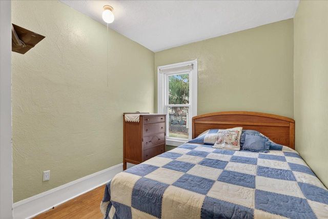 1504 W 7th Avenue, Brodhead, WI 53520