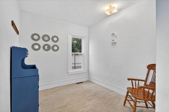 1504 W 7th Avenue, Brodhead, WI 53520