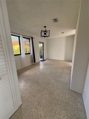 2723 SW 31st Ct 2, Miami, FL 33133