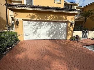 5543 NW 112th Pl -, Doral, FL 33178