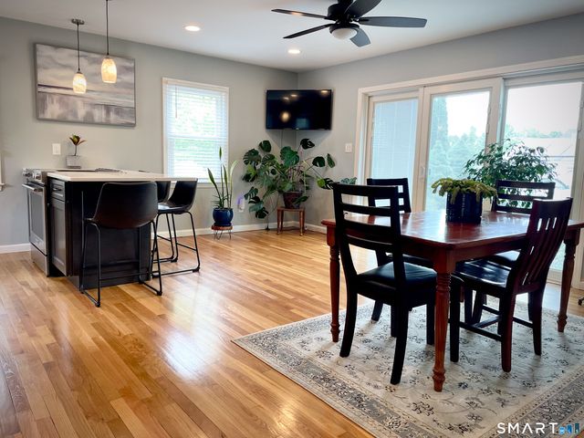 41 Cumpstone Drive, Hamden, CT 06518