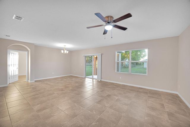 2538 SE Rock Springs Drive, Port St. Lucie, FL 34952