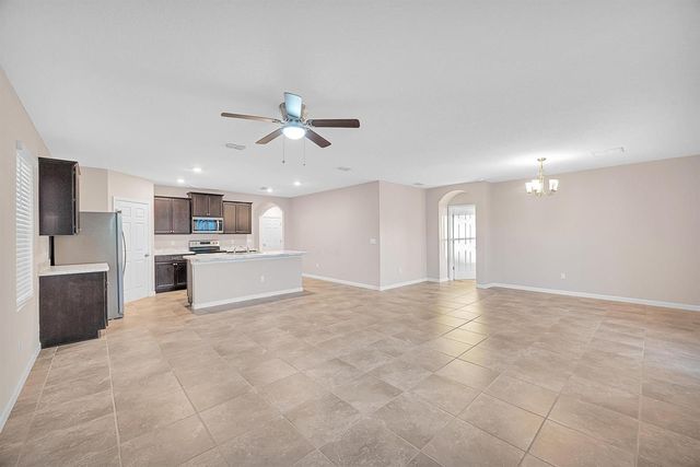 2538 SE Rock Springs Drive, Port St. Lucie, FL 34952