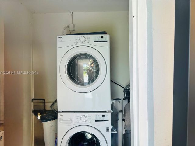 3410 SW 89th Court, Miami, FL 33165