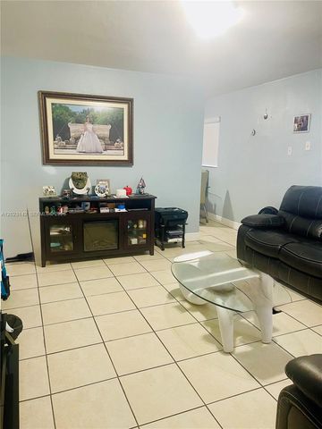 3410 SW 89th Court, Miami, FL 33165