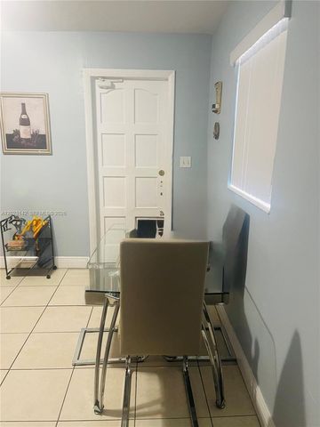 3410 SW 89th Court, Miami, FL 33165