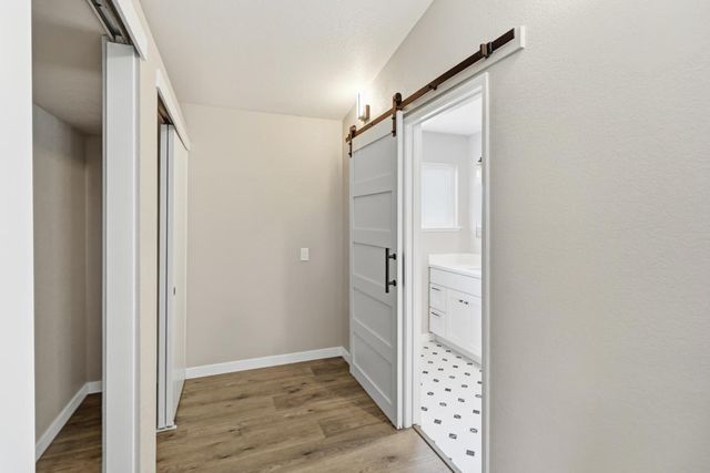 7521 Delta Pointe Way, Sacramento, CA 95823