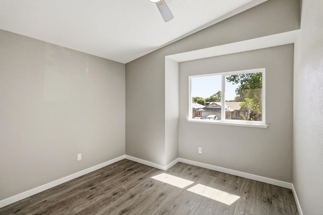 7521 Delta Pointe Way, Sacramento, CA 95823
