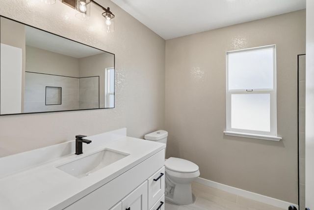 7521 Delta Pointe Way, Sacramento, CA 95823