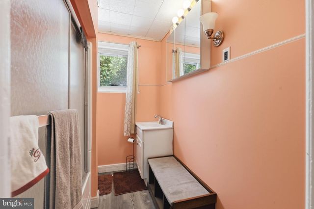 631 E CHESTNUT ST, Coatesville, PA 19320