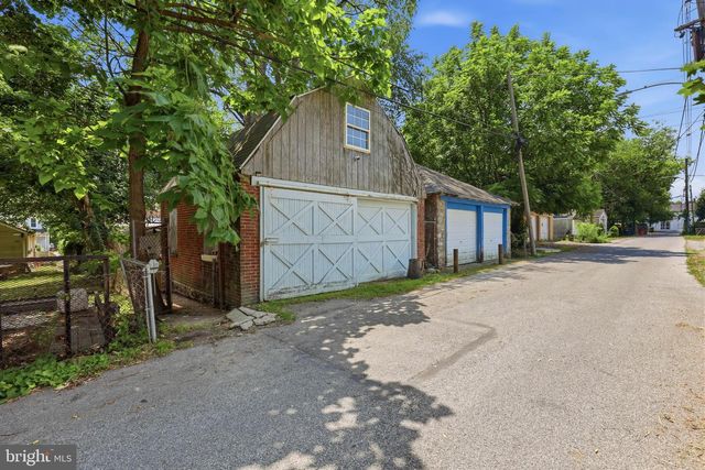 631 E CHESTNUT ST, Coatesville, PA 19320
