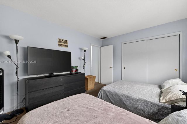 412 S Luna Ct 11, Hollywood, FL 33021