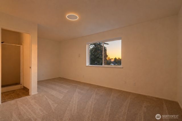 2709 53rd Avenue NE, Tacoma, WA 98422