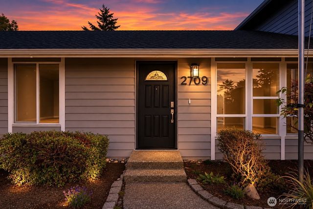 2709 53rd Avenue NE, Tacoma, WA 98422