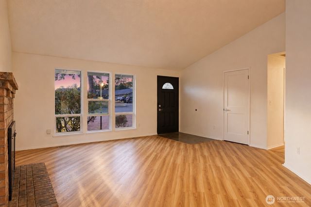 2709 53rd Avenue NE, Tacoma, WA 98422