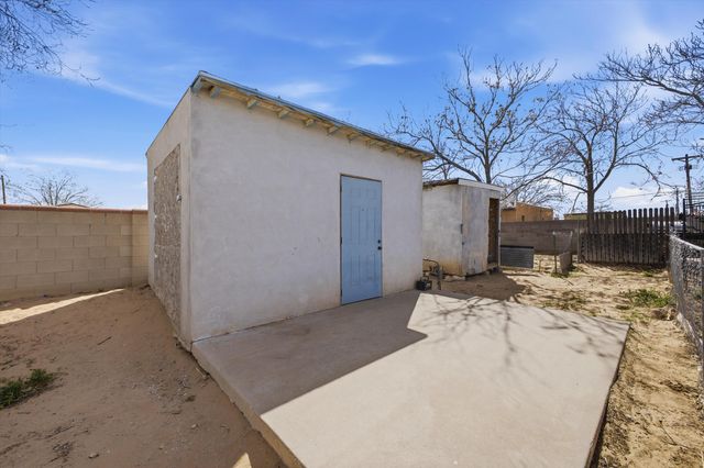 1608 57th Street NW, Albuquerque, NM 87105