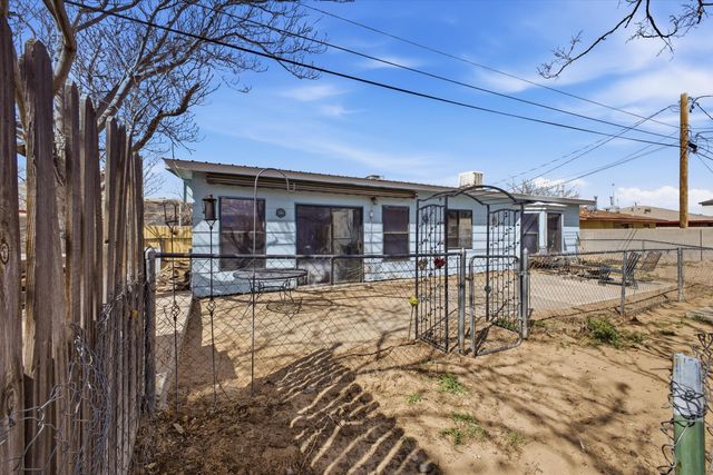 1608 57th Street NW, Albuquerque, NM 87105