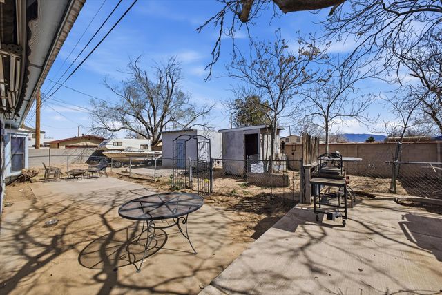 1608 57th Street NW, Albuquerque, NM 87105