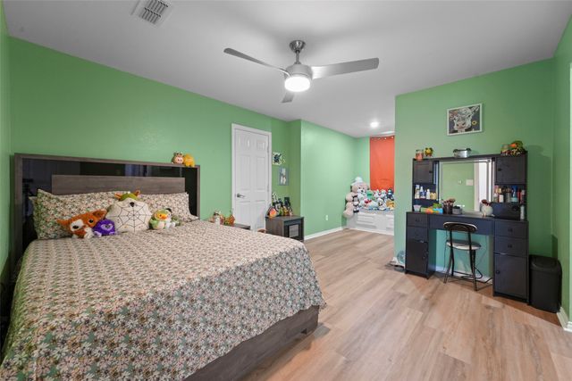 4895 Meadow Breeze Court, Fort Worth, TX 76140