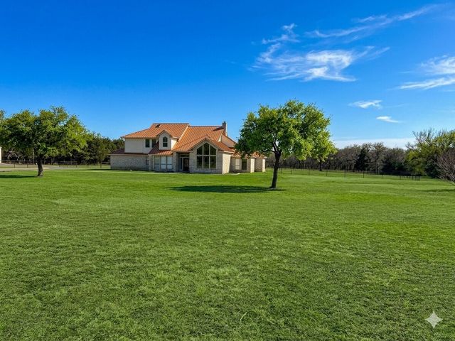 4895 Meadow Breeze Court, Fort Worth, TX 76140