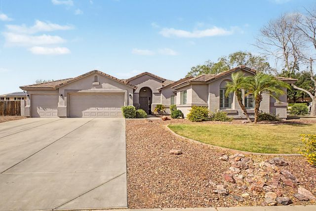 8352 W San Juan Avenue, Glendale, AZ 85305