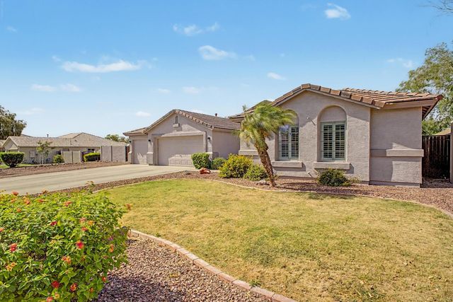 8352 W San Juan Avenue, Glendale, AZ 85305