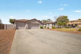 8352 W San Juan Avenue, Glendale, AZ 85305