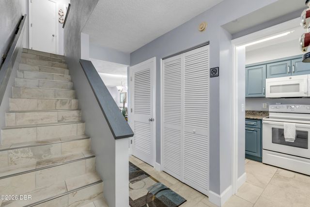 701 S Atlantic Avenue UT10, New Smyrna Beach, FL 32169