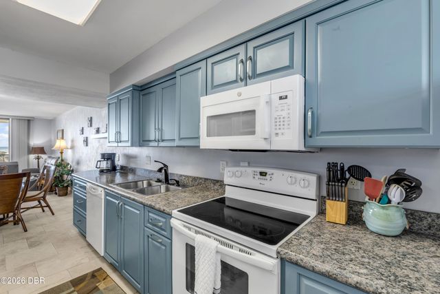 701 S Atlantic Avenue UT10, New Smyrna Beach, FL 32169