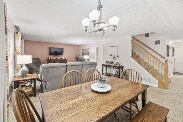 620 Brighton Street, Pickerington, OH 43147